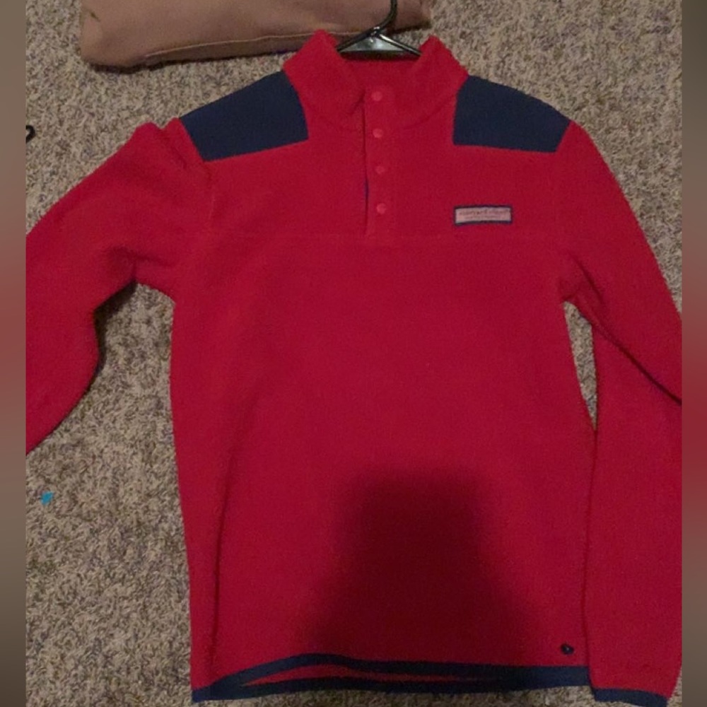 Vineyard vines